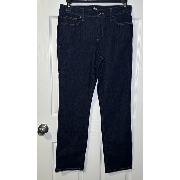 St. John’s Bay Women Dark Wash Straight Leg Denim Jeans Size 8 NWOT 32.5” x 30” - Picture 1 of 6
